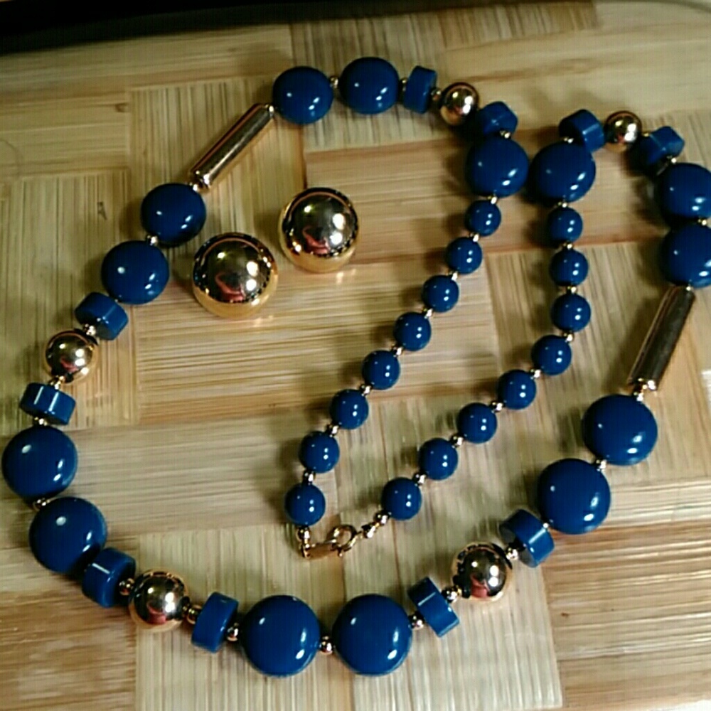 SOLD....Beautiful teal blue and gold be